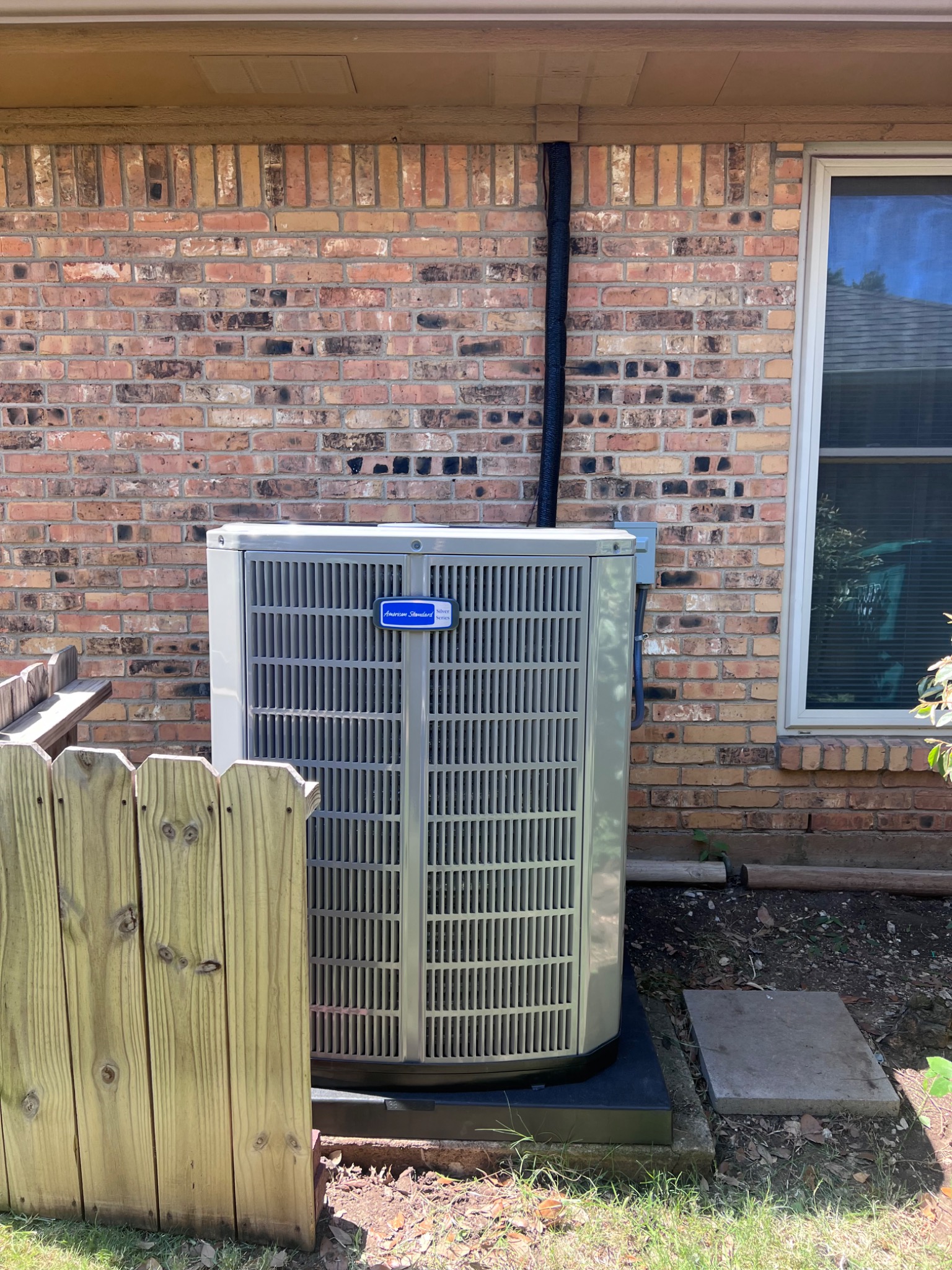 New outdoor air conditioning system installation